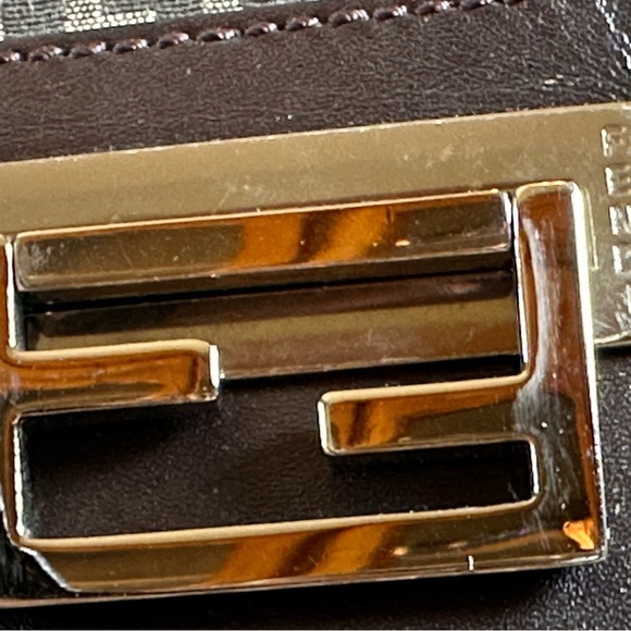 FENDI Zucchino Shoulder Tote Bag Brown Canvas - Picture 6 of 8